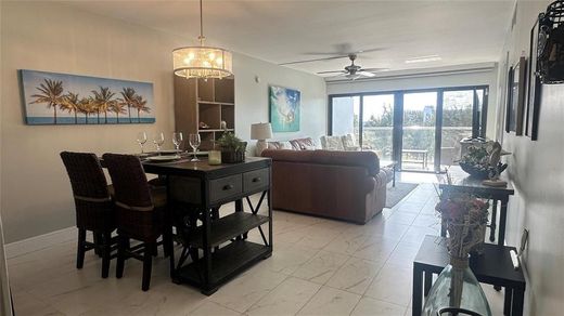 Residential complexes in Pompano Beach, Broward County