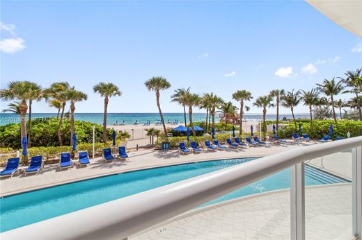Kamienica w Sunny Isles Beach, Miami-Dade County