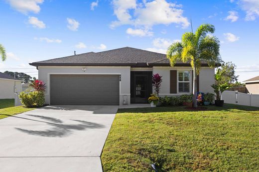 Villa Port Saint Lucie, Saint Lucie County