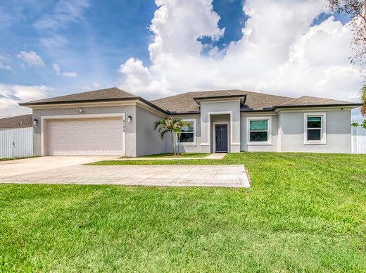 Villa in Port Saint Lucie, Saint Lucie County