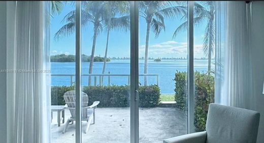 Komplex apartman Miami, Miami-Dade County