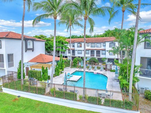 Townhouse in Boca Raton, Palm Beach