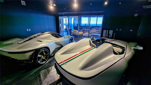 Sunny Isles Beach, Miami-Dade Countyのアパートメント・コンプレックス