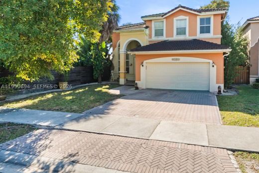 Villa in Miami Terrace Mobile Home, Miami-Dade County