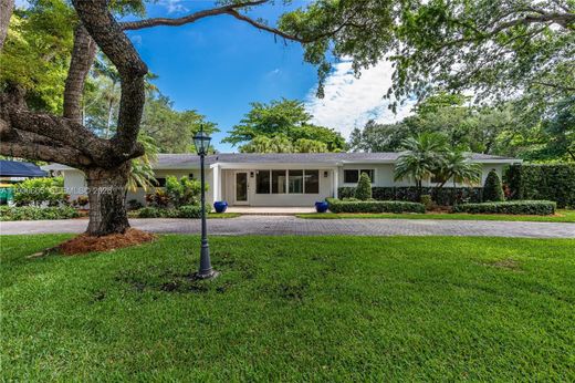 Villa in Pinecrest, Miami-Dade County
