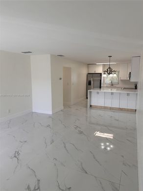 Residential complexes in Davie, Broward County