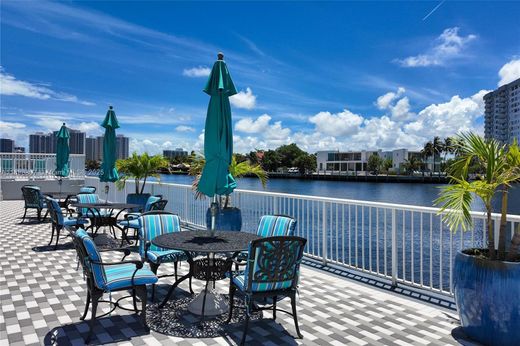 콘도미니엄 / Hallandale Beach, Broward County