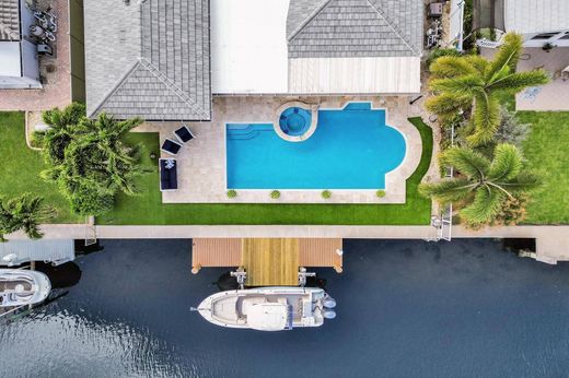 Villa in Pompano Beach, Broward County