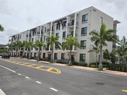 Komplex apartman Doral, Miami-Dade County