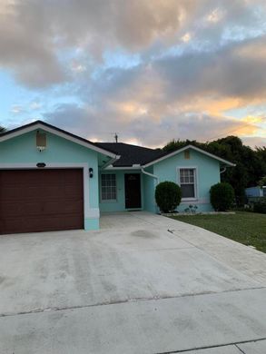 Villa in Riviera Beach, Palm Beach County