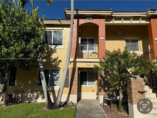 Kamienica w Homestead, Miami-Dade County