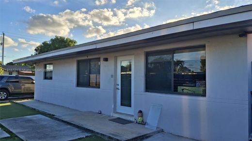 Villa Miami Heights Trailer Park, Miami-Dade County