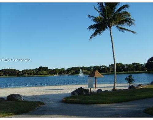 Residential complexes in Miami, Miami-Dade