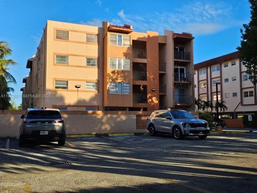 Kamienica w Miami, Miami-Dade County