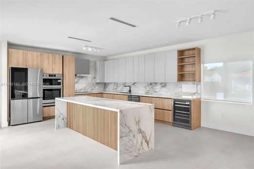 빌라 / 마이애미, Miami-Dade County