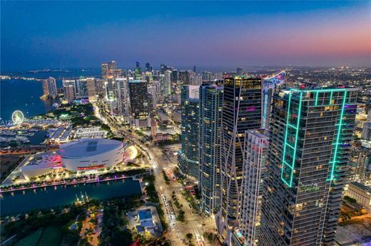 Residential complexes in Miami, Miami-Dade