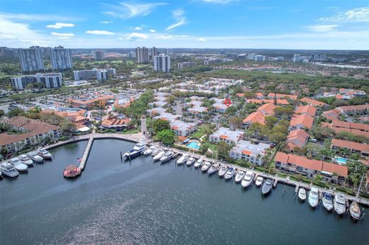 Komplex apartman Aventura, Miami-Dade County