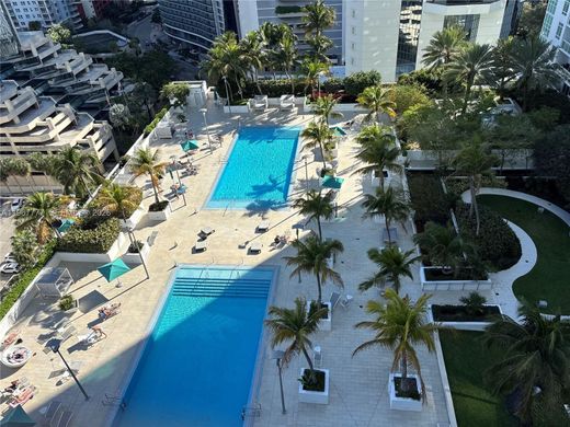 Komplex apartman Miami, Miami-Dade County