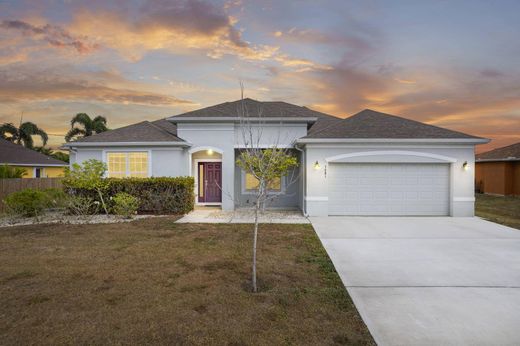 Villa in Port Saint Lucie, Saint Lucie County