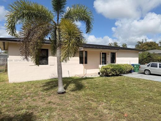 Villa in Miami Gardens, Miami-Dade County