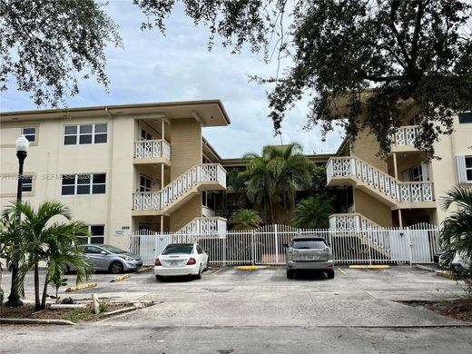 Komplex apartman Hollywood, Broward County