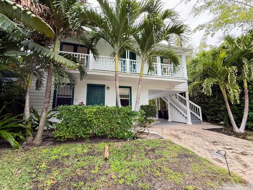 Residential complexes in West Palm Beach, Palm Beach