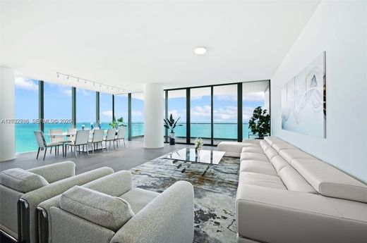 Komplex apartman Hallandale Beach, Broward County