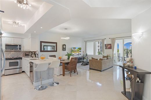 Residential complexes in Aventura, Miami-Dade