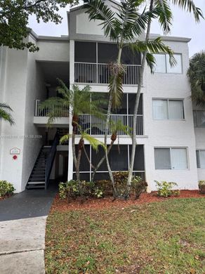 Wohnkomplexe in Tamarac, Broward County