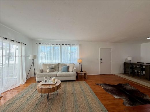 콘도미니엄 / Bay Harbor Islands, Miami-Dade County