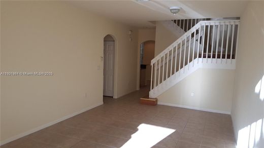 Townhouse in Miramar, Broward County