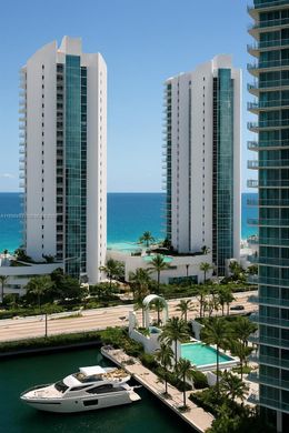 Residential complexes in Sunny Isles Beach, Miami-Dade