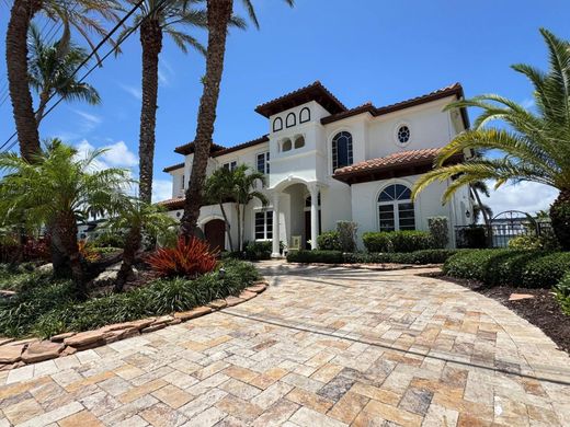 Villa in Lighthouse PT, Broward County
