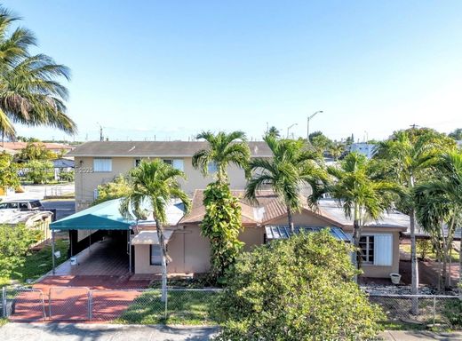 Willa w Hialeah, Miami-Dade County