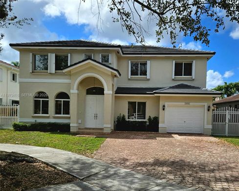 Villa - Miami, Miami-Dade County