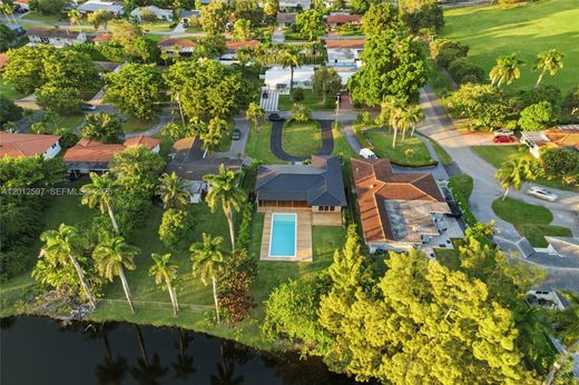 Вилла, El Portal, Miami-Dade County