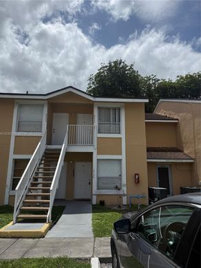Residential complexes in Miramar, Broward County