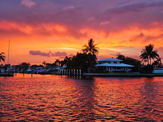 Residential complexes in Pompano Beach, Broward County