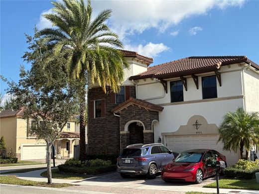 Вилла, Doral, Miami-Dade County