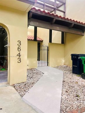 Townhouse in Doral, Miami-Dade