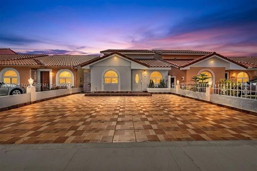 Villa in Hialeah, Miami-Dade