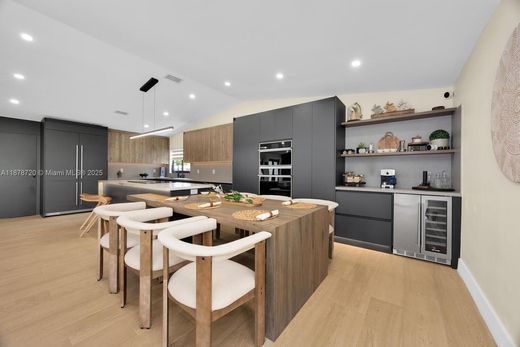 Villa in Miami, Miami-Dade County