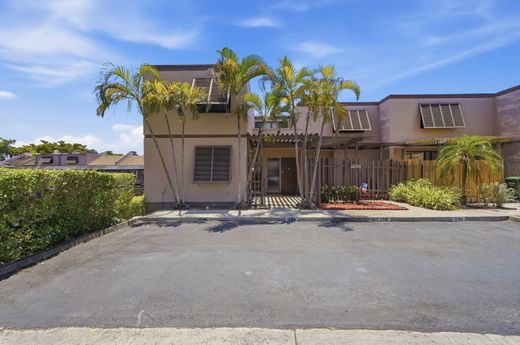 Townhouse in Pembroke Pines, Broward County