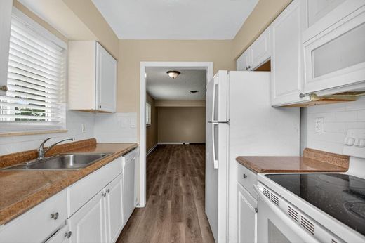 公寓楼  Pompano Beach Highlands, Broward County