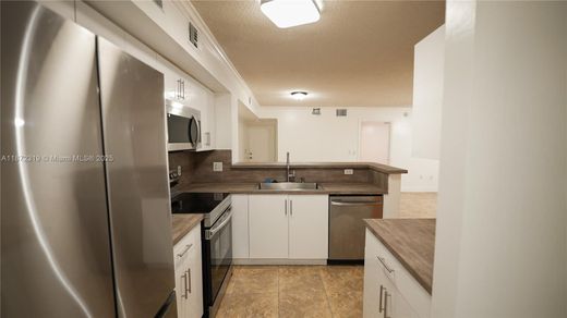 콘도미니엄 / Miramar, Broward County