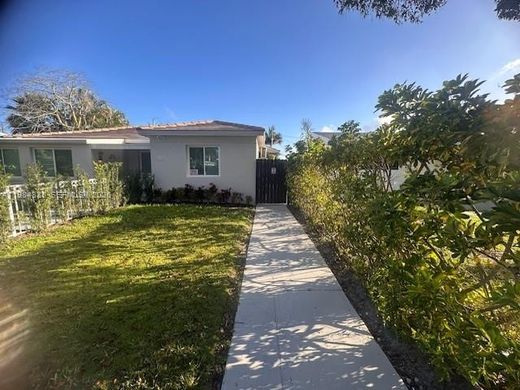 Komplex apartman Hollywood, Broward County