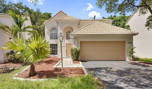Villa in Coral Springs, Broward County