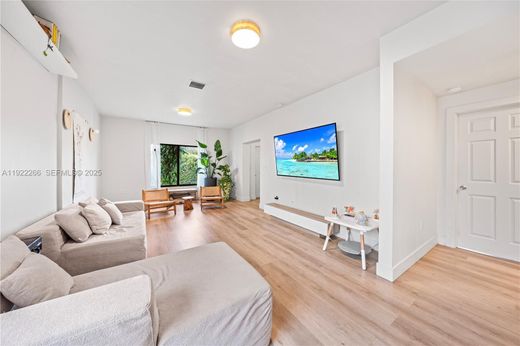 Villa in Miami Heights Trailer Park, Miami-Dade County