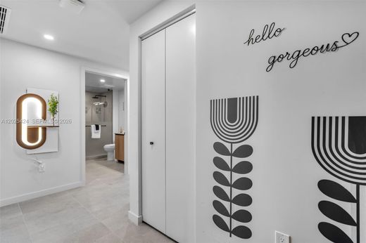 Residential complexes in Miami, Miami-Dade