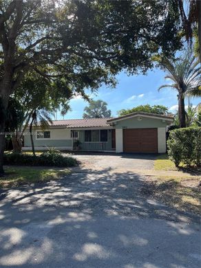 ﻓﻴﻼ ﻓﻲ Hollywood, Broward County